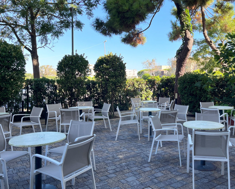 media.Slide_Giardino_1Hotel_Globus_Cesenatico