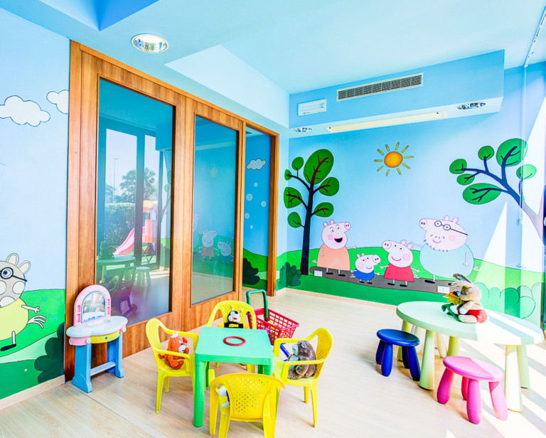 media.Slide_Baby_Room_2Hotel_Globus_Cesenatico