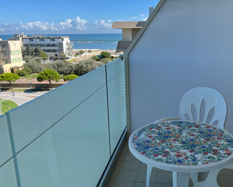 media.Slide_VistaCamera_2Hotel_Globus_Cesenatico