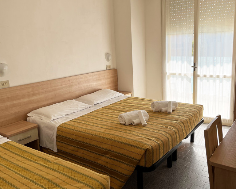 media.Slide_Camere_2Hotel_Globus_Cesenatico