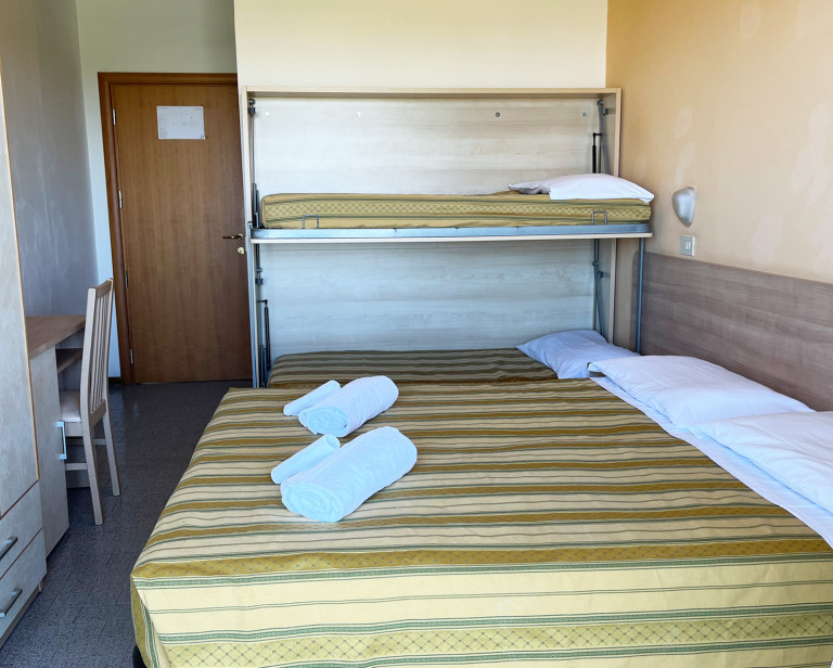 media.Slide_Camere_7Hotel_Globus_Cesenatico