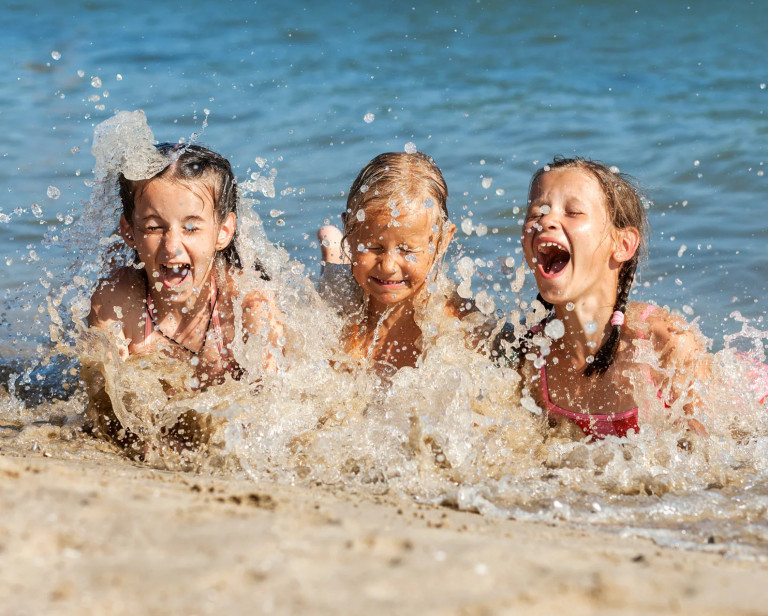 media.Slide_Spiaggia_8Hotel_Globus_Cesenatico
