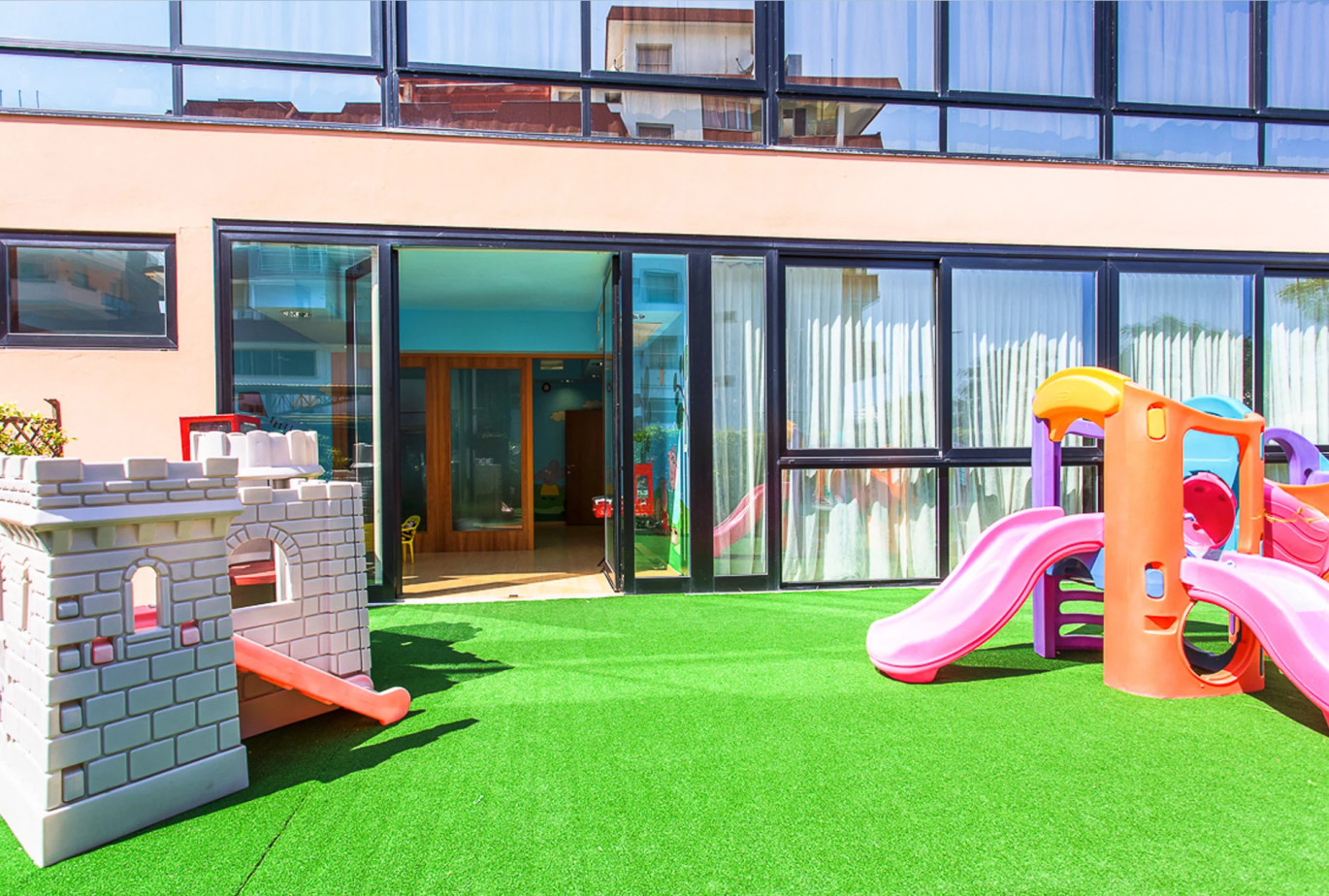 media.Slide_Playground_2Hotel_Globus_Cesenatico