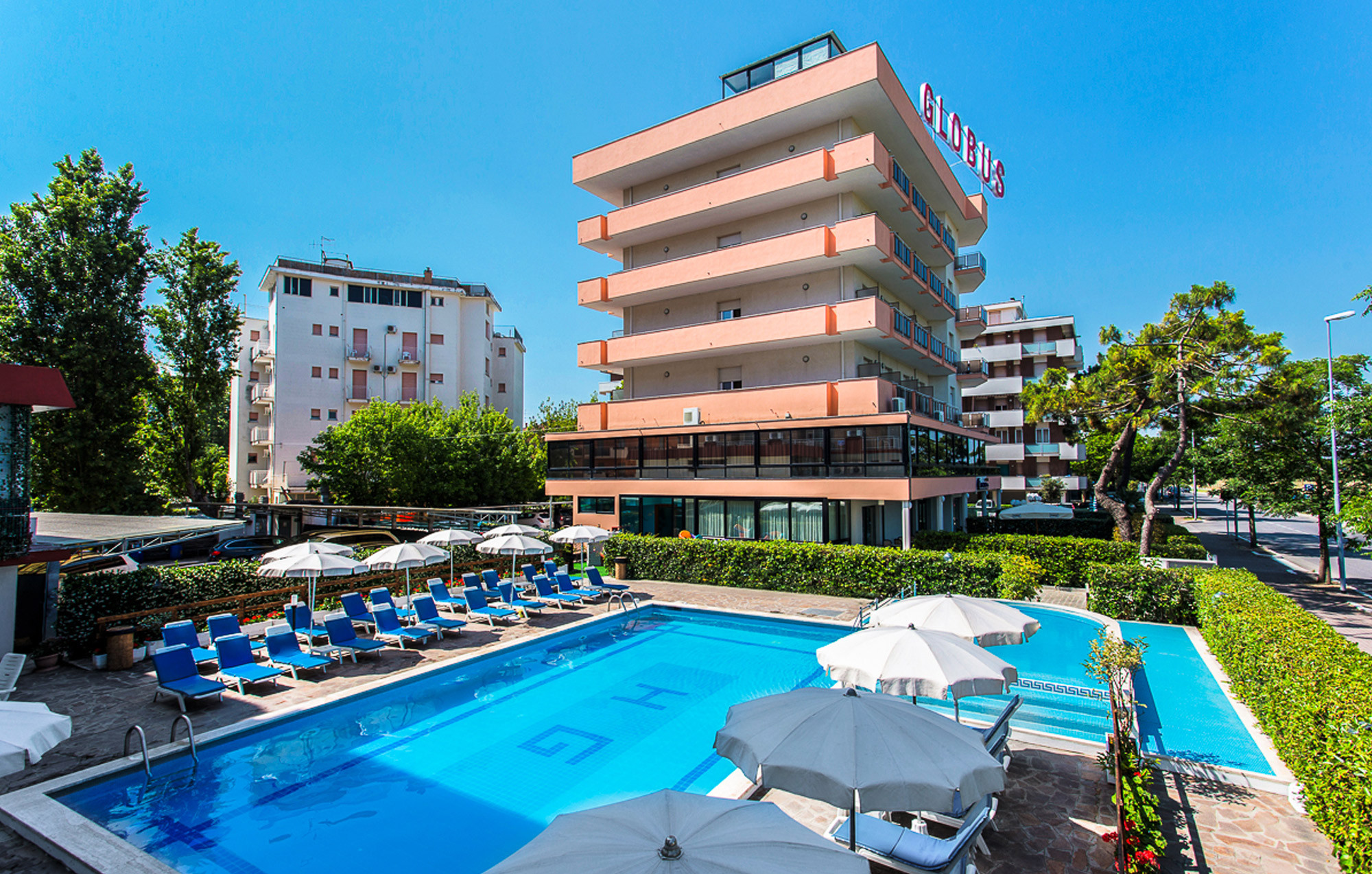 media.Slide_Piscina_1Hotel_Globus_Cesenatico