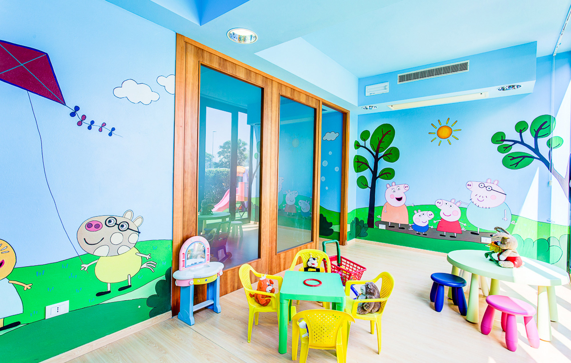 media.Slide_Baby_Room_2Hotel_Globus_Cesenatico